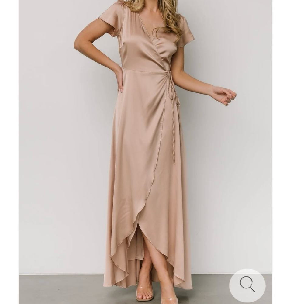 Baltic Born Krystal Satin Wrap Gown – Champagne (Size L)
